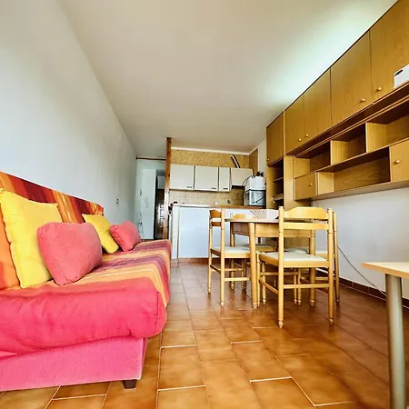 Apartamento En Roses, Cerca De La Playa, Acepta Mascotas - Es-258-40